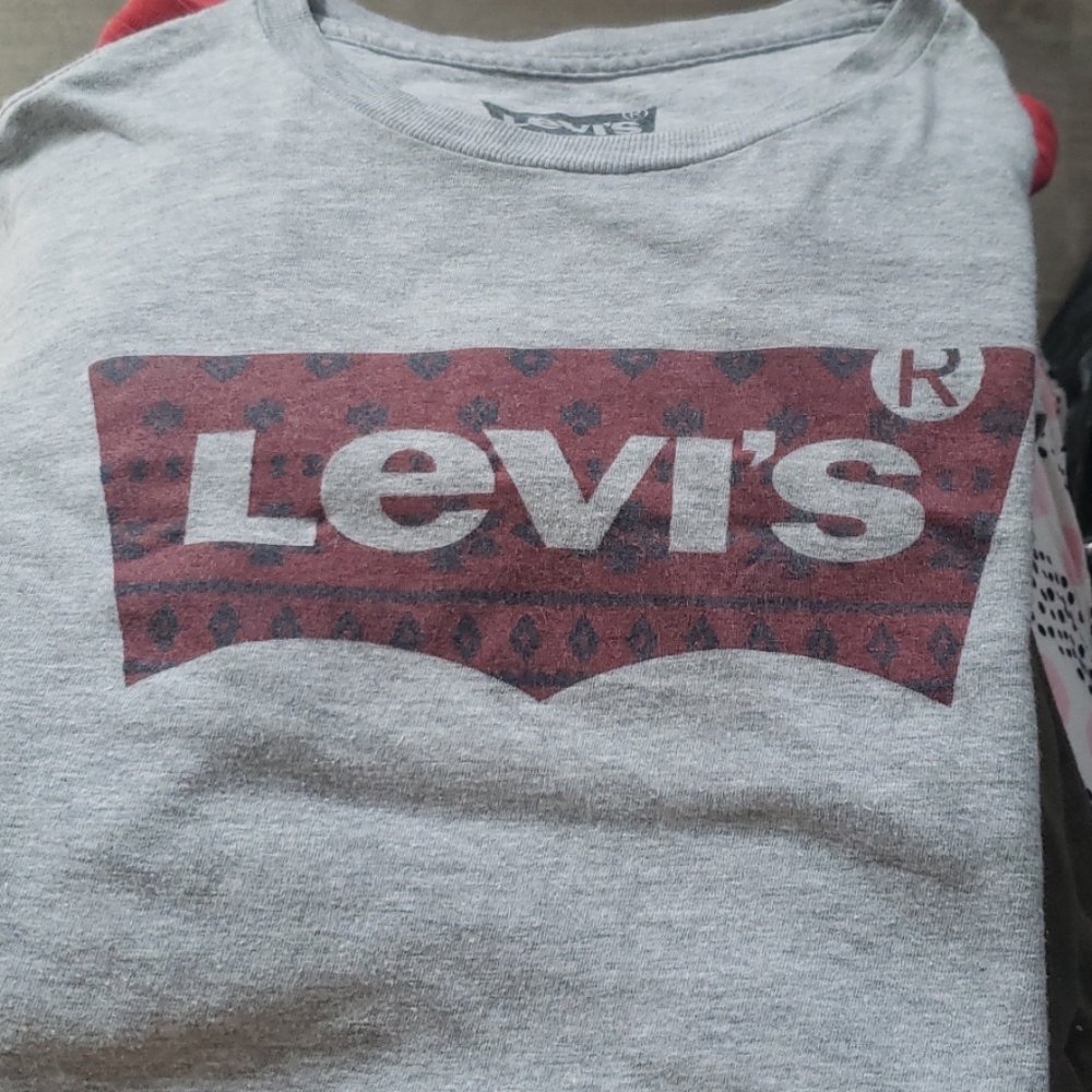 Mens levi Tee